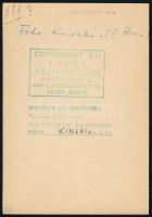 cca 1932 Kinszki Imre (1901-1945) budapesti fotóművész  ,,Tükröződés'című vintage alkotása, pecséttel jelzett, 17,8x12,5 cm