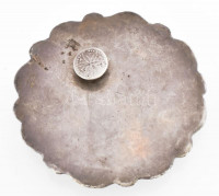 Antik ezüst ruha dísz. 9 db lápis lazulival és jáspissal ékítve, d: 90 mm, br 58 g
