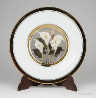 JELZETT 24K ARANYOZOTT KÁLA DÍSZES JAPÁN PORCELÁN TÁNYÉR DÍSZTÁNYÉR 15.3 CM