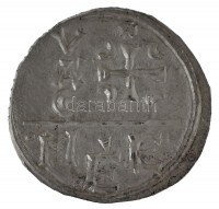 2010. I. Géza (1074-1077) Denár mintájára készült Ag utánveret emlékérem MÉE-Vác felirattal, tanúsítvánnyal (1,04g/0.900) T:UNC