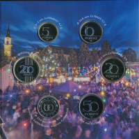 2023. 5Ft-200Ft (6xklf) + Veszprém-Balaton Európa kulturális fővárosa Cu-Ni-Zn emlékérem (29,2mm) forgalmi sor Veszprém-Balaton Európa kulturális fővárosa dísztokos szettben T:PP