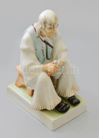 Zsolnay szalonnázó paraszt. Jelzett, hibátlan, m: 32,5 cm
